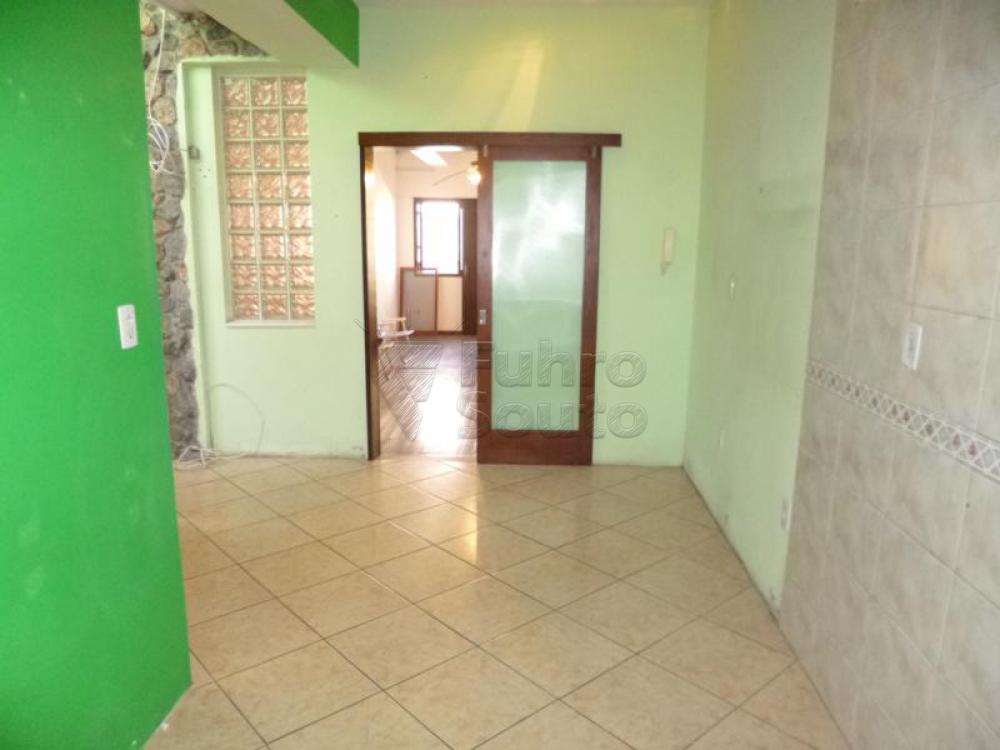 Comprar Casa / Padrão em Pelotas R$ 450.000,00 - Foto 4 Comprar Casa / Padrão em Pelotas R$ 450.000,00 - Foto 4