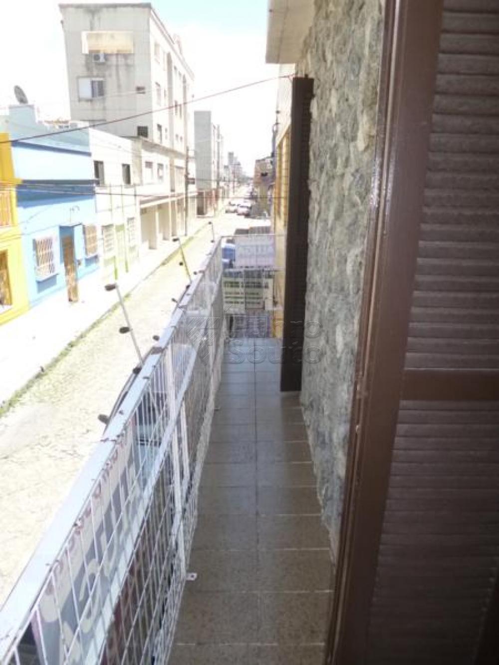 Comprar Casa / Padrão em Pelotas R$ 450.000,00 - Foto 11 Comprar Casa / Padrão em Pelotas R$ 450.000,00 - Foto 11