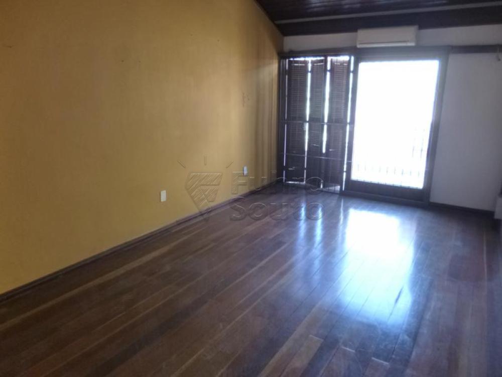 Comprar Casa / Padrão em Pelotas R$ 450.000,00 - Foto 12 Comprar Casa / Padrão em Pelotas R$ 450.000,00 - Foto 12