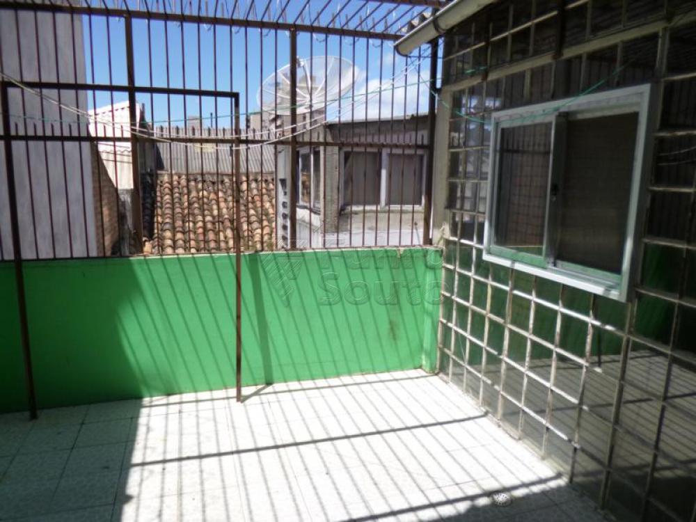 Comprar Casa / Padrão em Pelotas R$ 450.000,00 - Foto 13 Comprar Casa / Padrão em Pelotas R$ 450.000,00 - Foto 13
