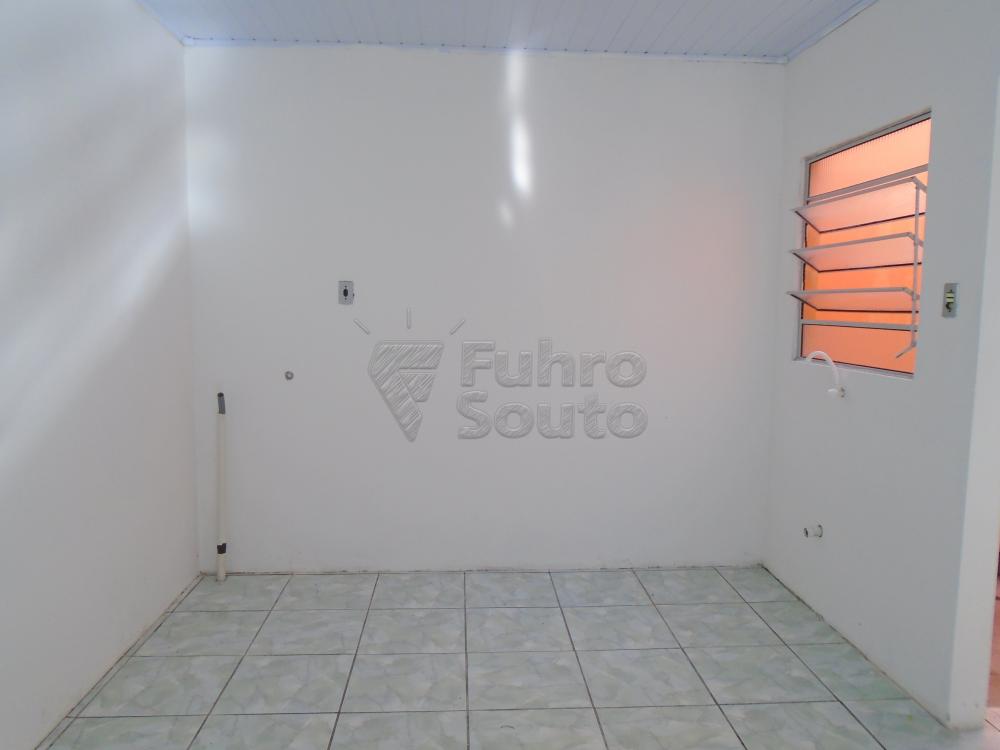 Alugar Casa / Padrão em Pelotas R$ 600,00 - Foto 7 Alugar Casa / Padrão em Pelotas R$ 600,00 - Foto 7