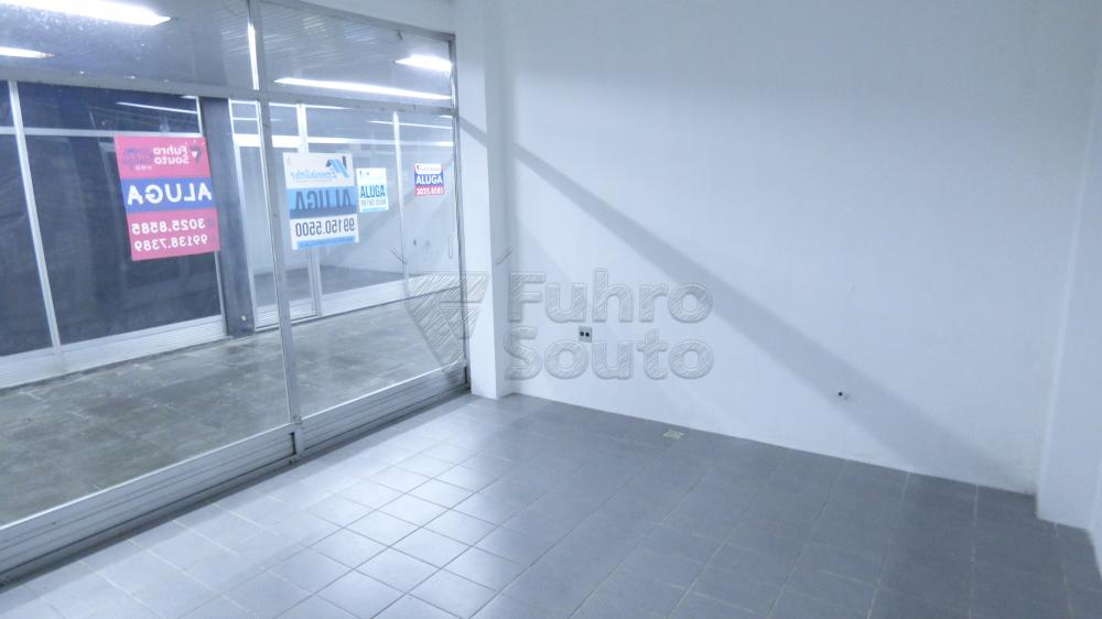 Sala Alugar Comercial / Loja em Condomínio em Pelotas R$ 600,00 - Foto 4