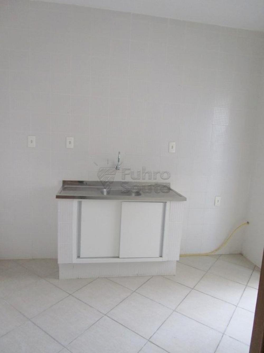 Cozinha 1-2 Alugar Apartamento / Padrão em Pelotas R$ 1.200,00 - Foto 6