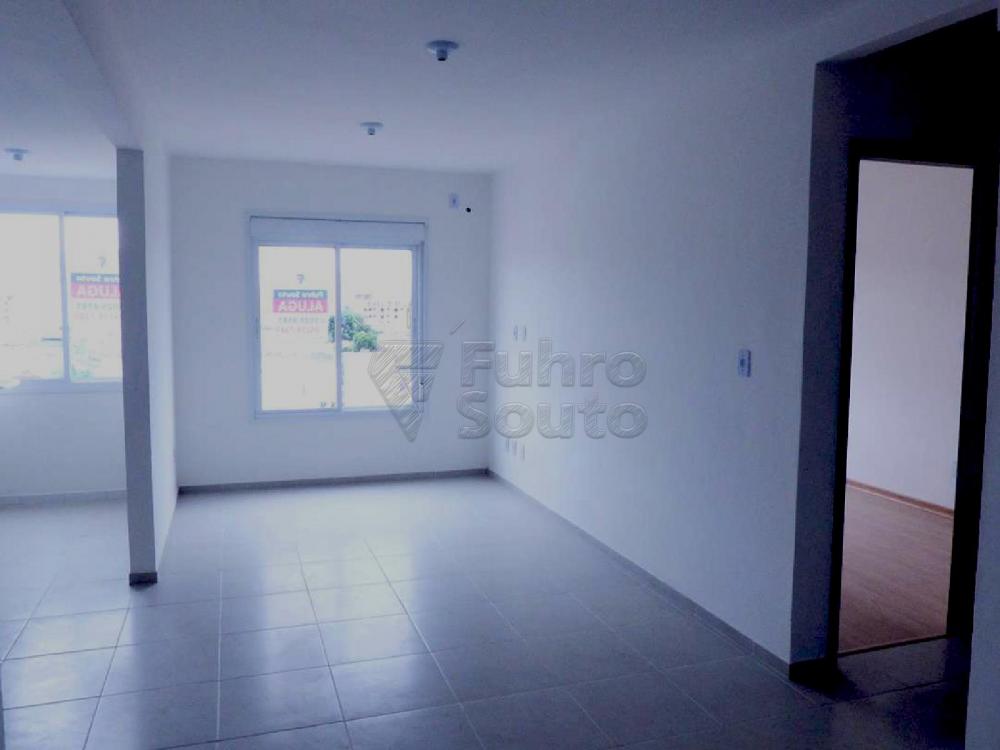 Alugar Casa / Condomínio em Pelotas R$ 900,00 - Foto 1 Alugar Casa / Condomínio em Pelotas R$ 900,00 - Foto 1