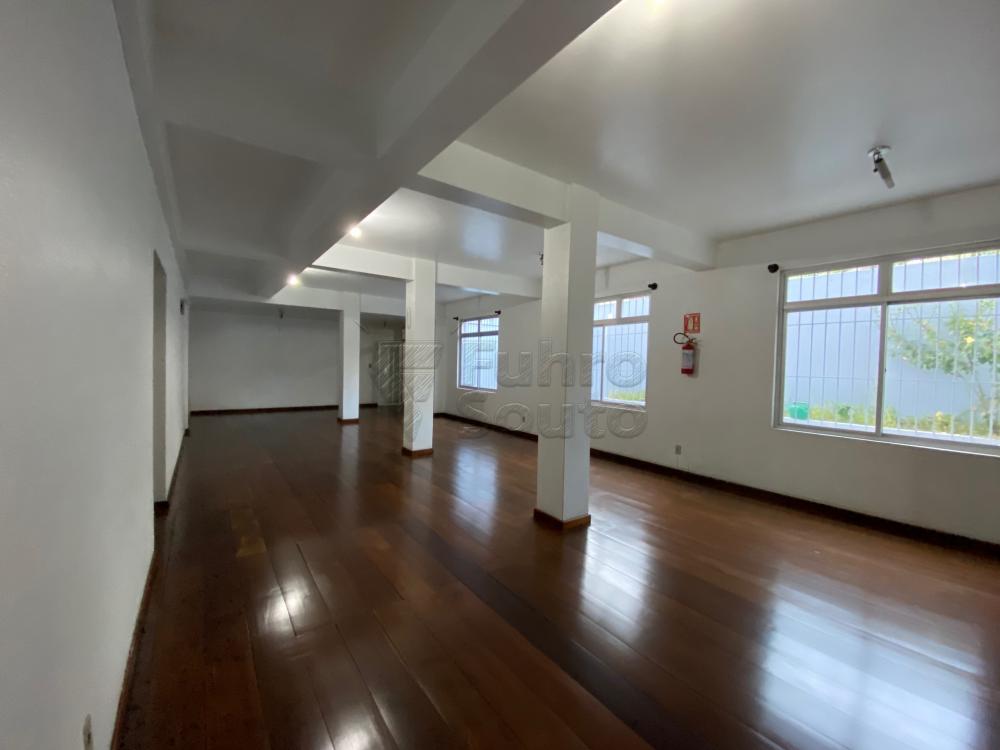 Comprar Apartamento / Padrão em Pelotas R$ 1.200.000,00 - Foto 5