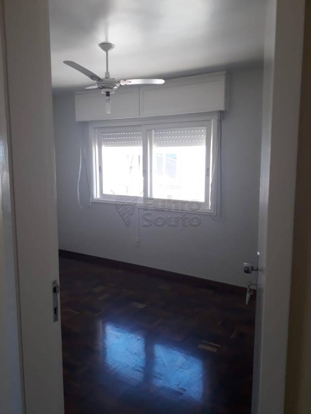 Comprar Apartamento / Padrão em Pelotas R$ 340.000,00 - Foto 5 Comprar Apartamento / Padrão em Pelotas R$ 340.000,00 - Foto 5