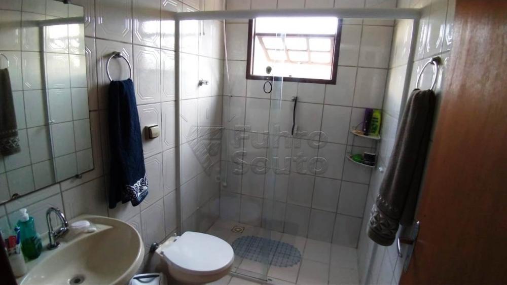 Comprar Casa / Padrão em Pelotas R$ 349.000,00 - Foto 30 Comprar Casa / Padrão em Pelotas R$ 349.000,00 - Foto 30