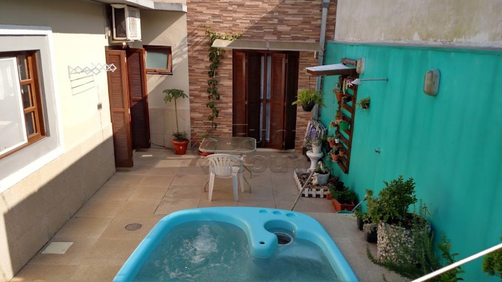 Comprar Casa / Padrão em Pelotas R$ 370.000,00 - Foto 7 Comprar Casa / Padrão em Pelotas R$ 370.000,00 - Foto 7