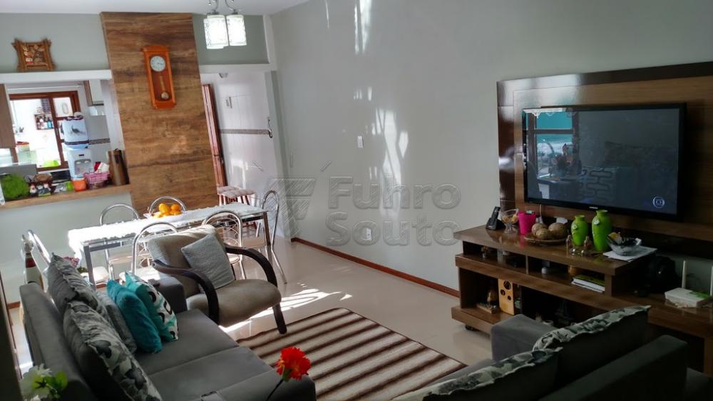 Comprar Casa / Padrão em Pelotas R$ 370.000,00 - Foto 2 Comprar Casa / Padrão em Pelotas R$ 370.000,00 - Foto 2