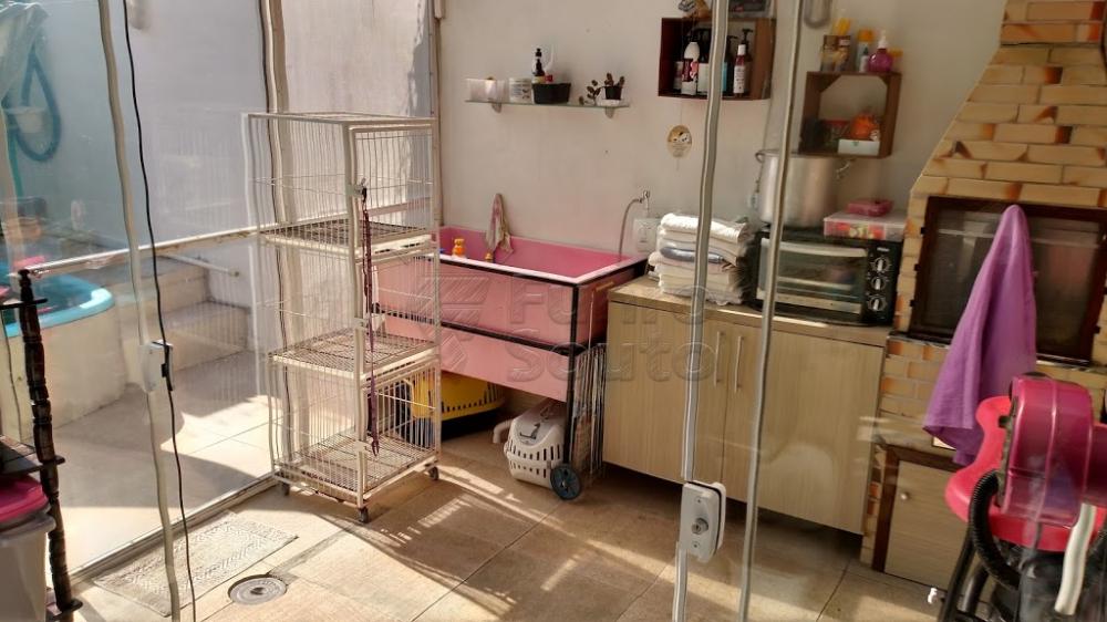 Comprar Casa / Padrão em Pelotas R$ 370.000,00 - Foto 11 Comprar Casa / Padrão em Pelotas R$ 370.000,00 - Foto 11