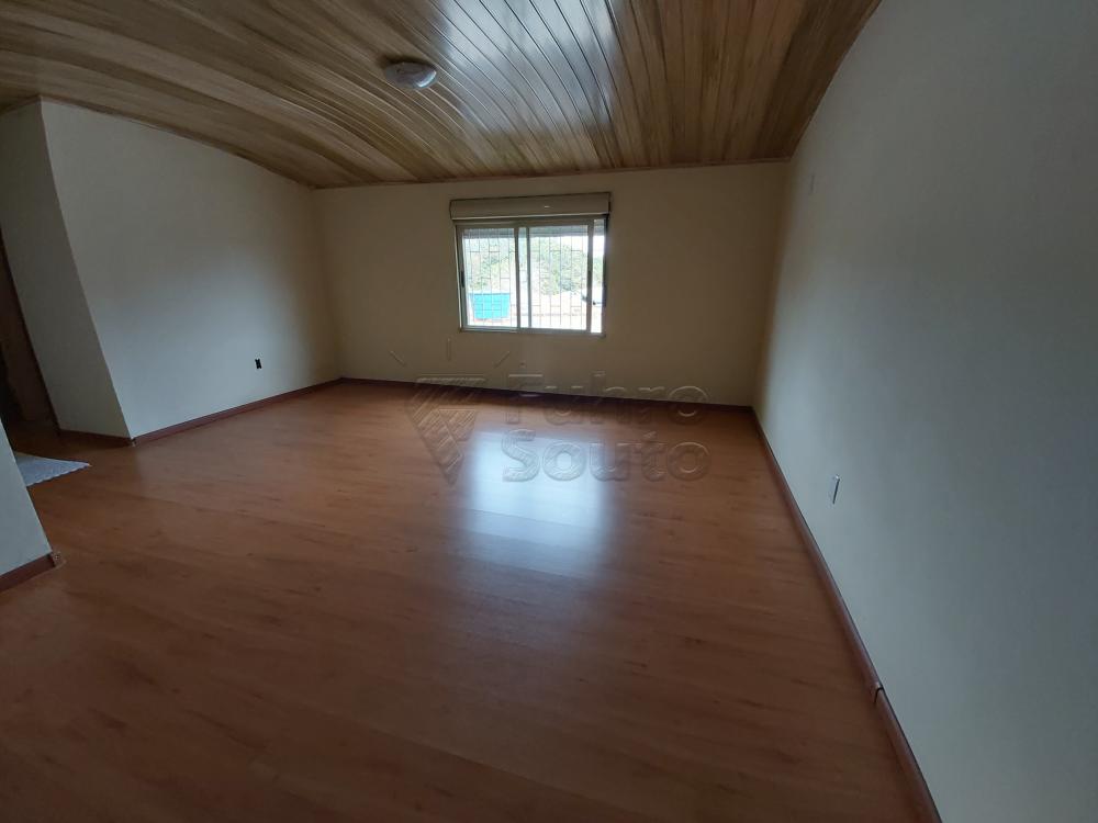Comprar Casa / Padrão em Pelotas R$ 530.000,00 - Foto 7 Comprar Casa / Padrão em Pelotas R$ 530.000,00 - Foto 7