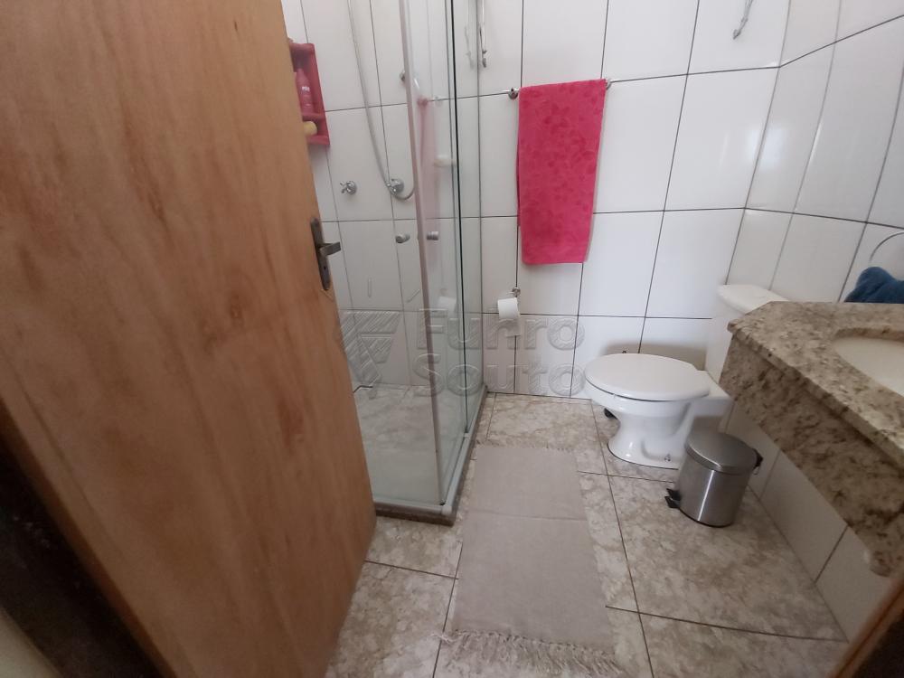 Comprar Casa / Padrão em Pelotas R$ 530.000,00 - Foto 10 Comprar Casa / Padrão em Pelotas R$ 530.000,00 - Foto 10