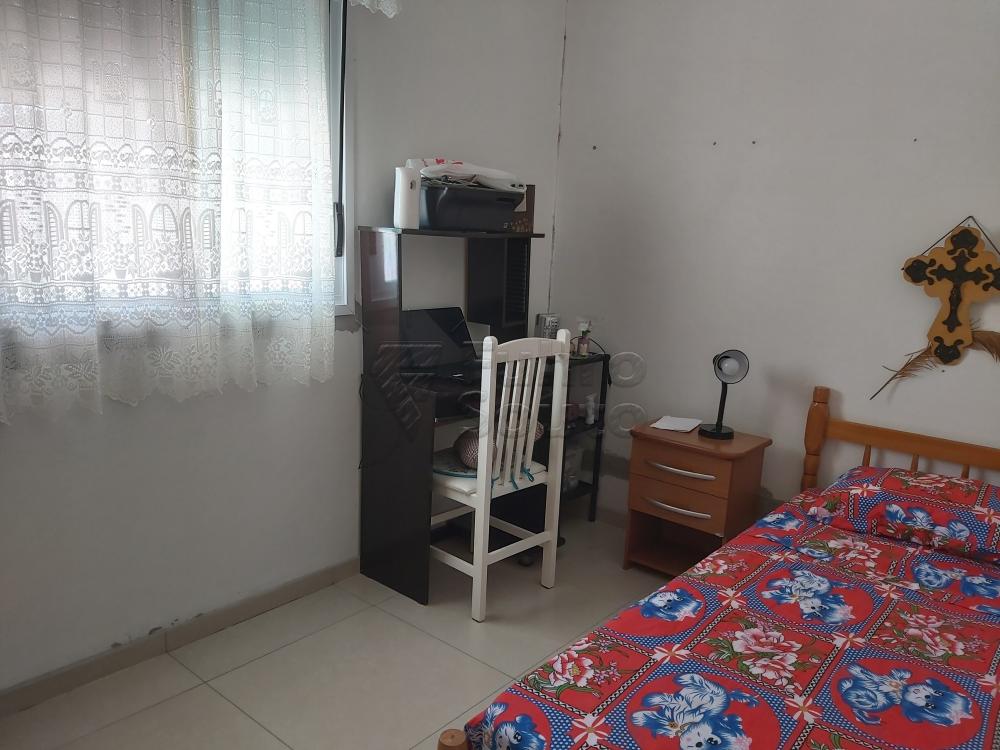 Comprar Apartamento / Fora de Condomínio em Pelotas R$ 170.000,00 - Foto 3