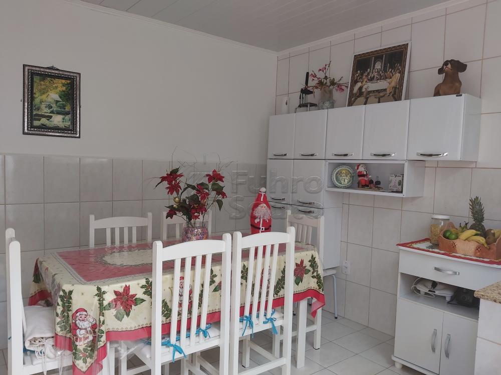 Comprar Apartamento / Fora de Condomínio em Pelotas R$ 170.000,00 - Foto 7