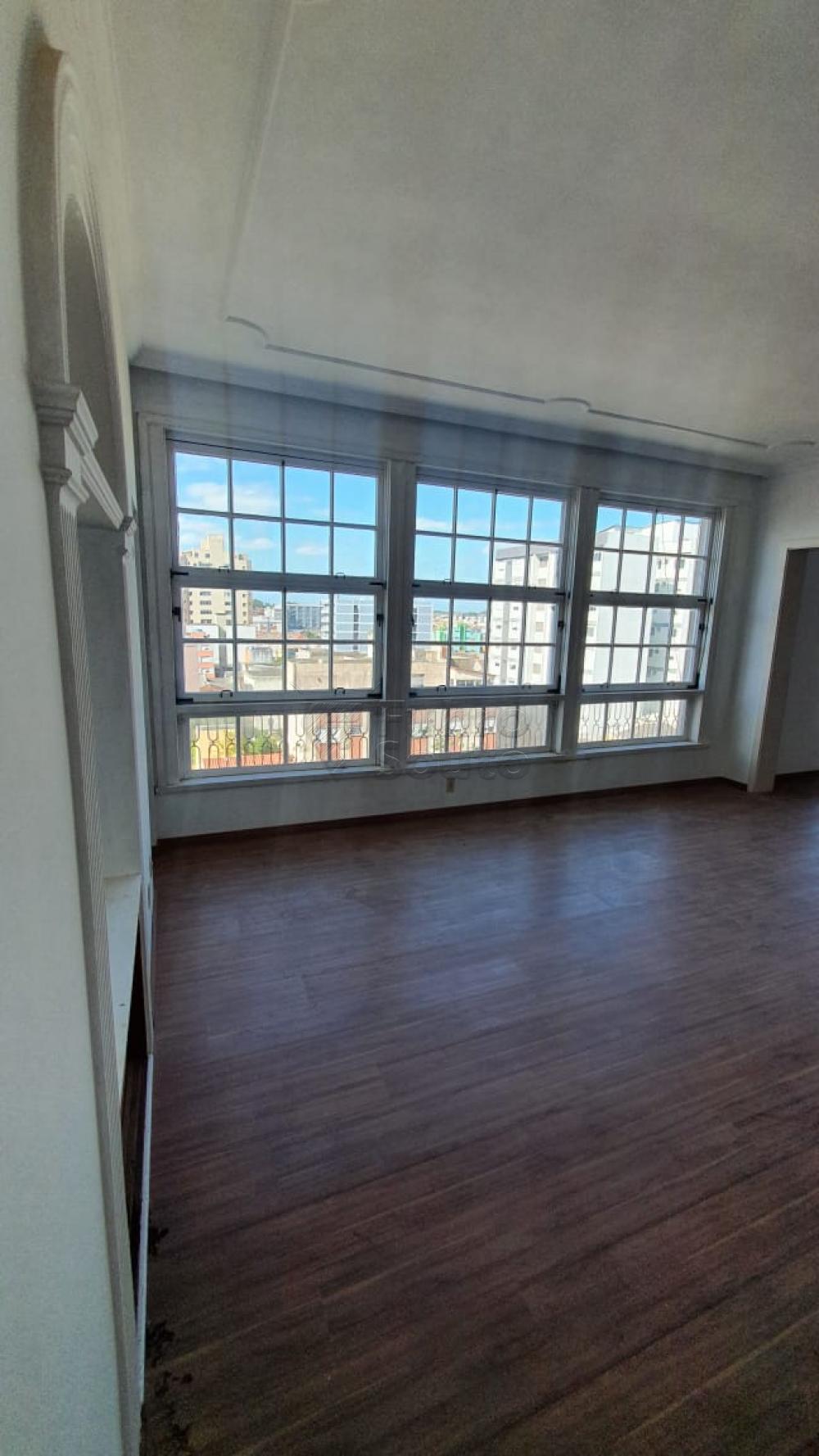 Comprar Apartamento / Padrão em Pelotas R$ 420.000,00 - Foto 5 Comprar Apartamento / Padrão em Pelotas R$ 420.000,00 - Foto 5