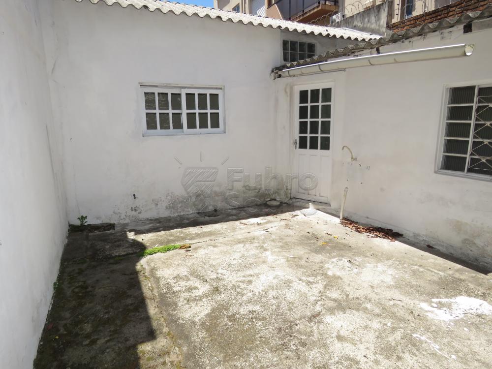 Alugar Comercial / Casa em Pelotas R$ 1.650,00 - Foto 23