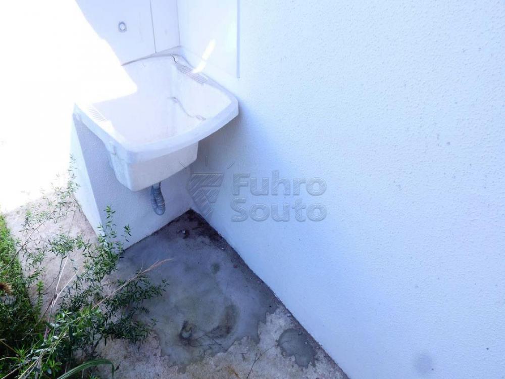 Área de Serviço Alugar Casa / Condomínio em Pelotas R$ 900,00 - Foto 8