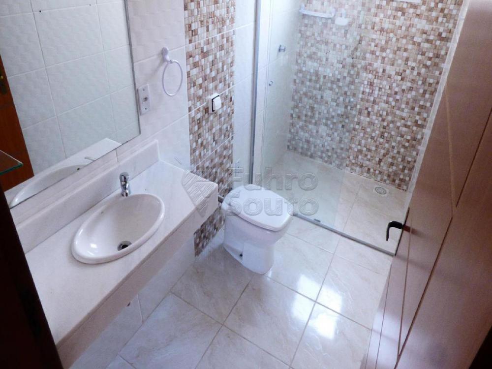 Alugar Casa / Padrão em Pelotas R$ 3.000,00 - Foto 11 Alugar Casa / Padrão em Pelotas R$ 3.000,00 - Foto 11