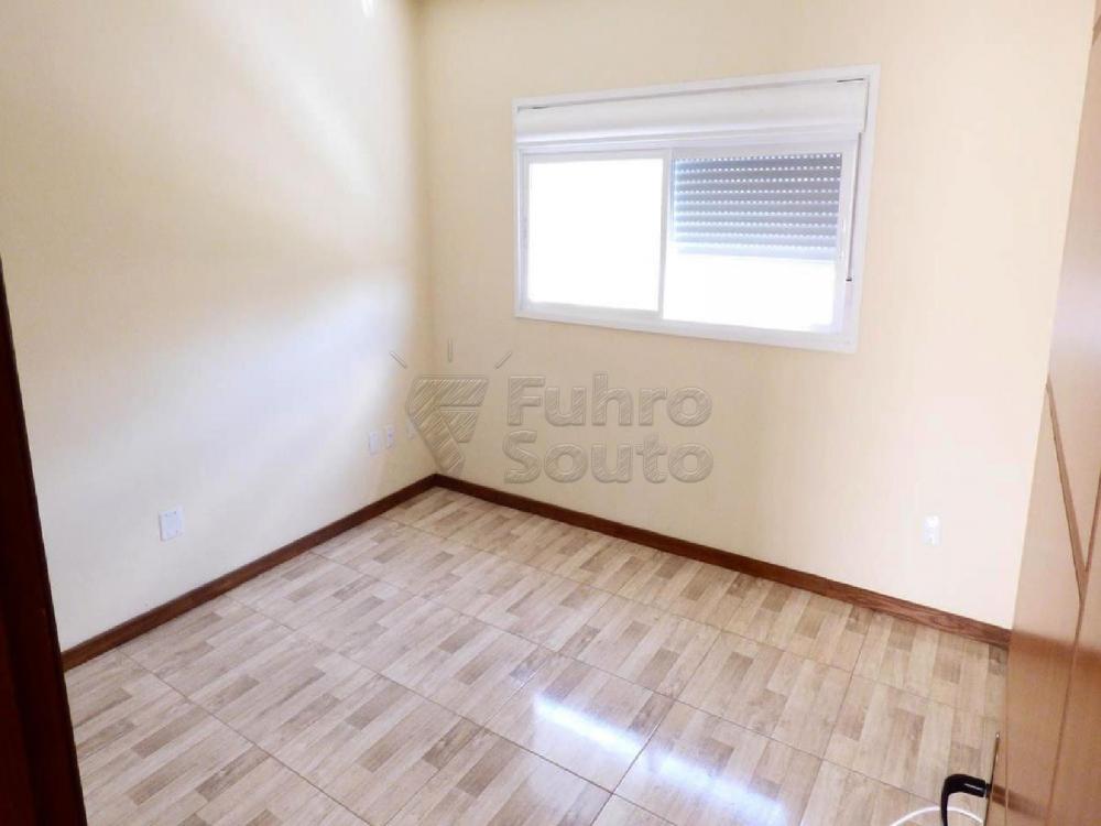 Alugar Casa / Padrão em Pelotas R$ 3.000,00 - Foto 6 Alugar Casa / Padrão em Pelotas R$ 3.000,00 - Foto 6