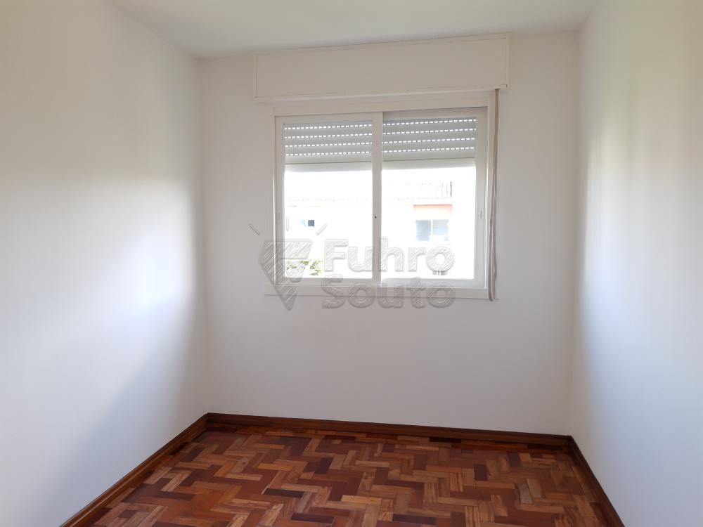 DORMITORIO 1 Alugar Apartamento / Padrão em Pelotas R$ 1.000,00 - Foto 5