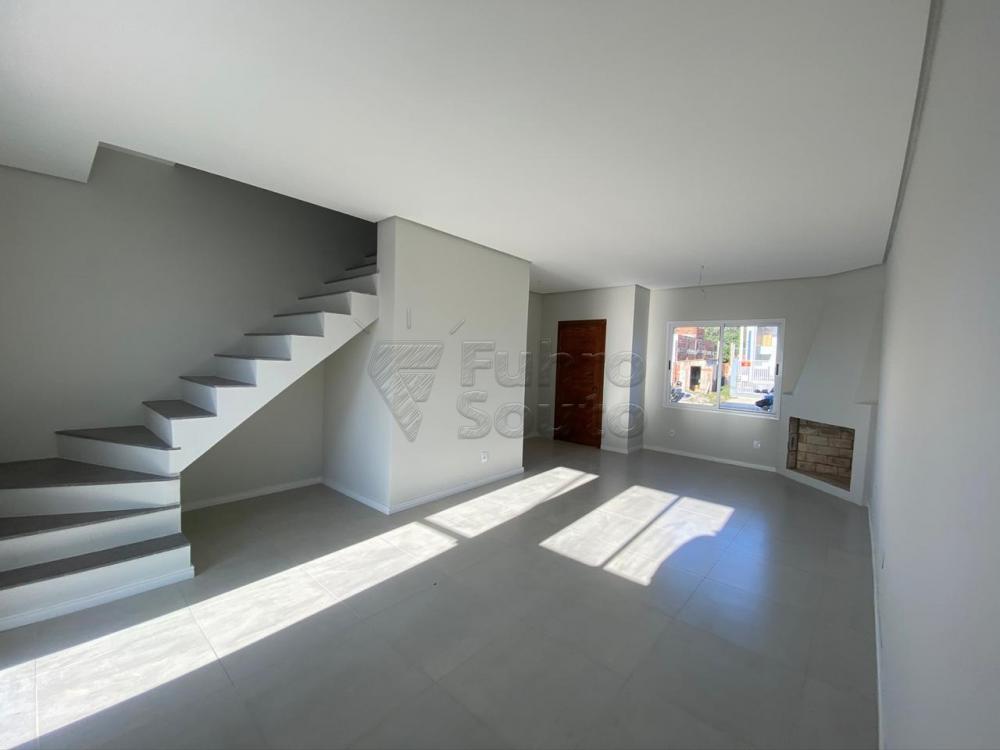 Comprar Casa / Padrão em Pelotas R$ 320.000,00 - Foto 3 Comprar Casa / Padrão em Pelotas R$ 320.000,00 - Foto 3