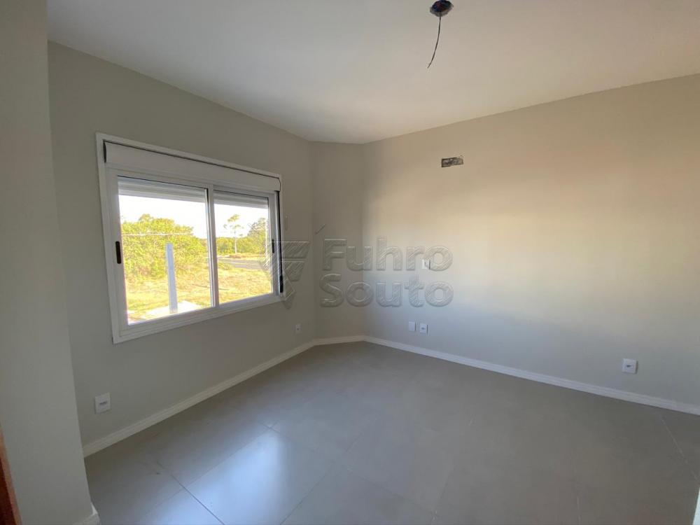 Comprar Casa / Padrão em Pelotas R$ 320.000,00 - Foto 24 Comprar Casa / Padrão em Pelotas R$ 320.000,00 - Foto 24