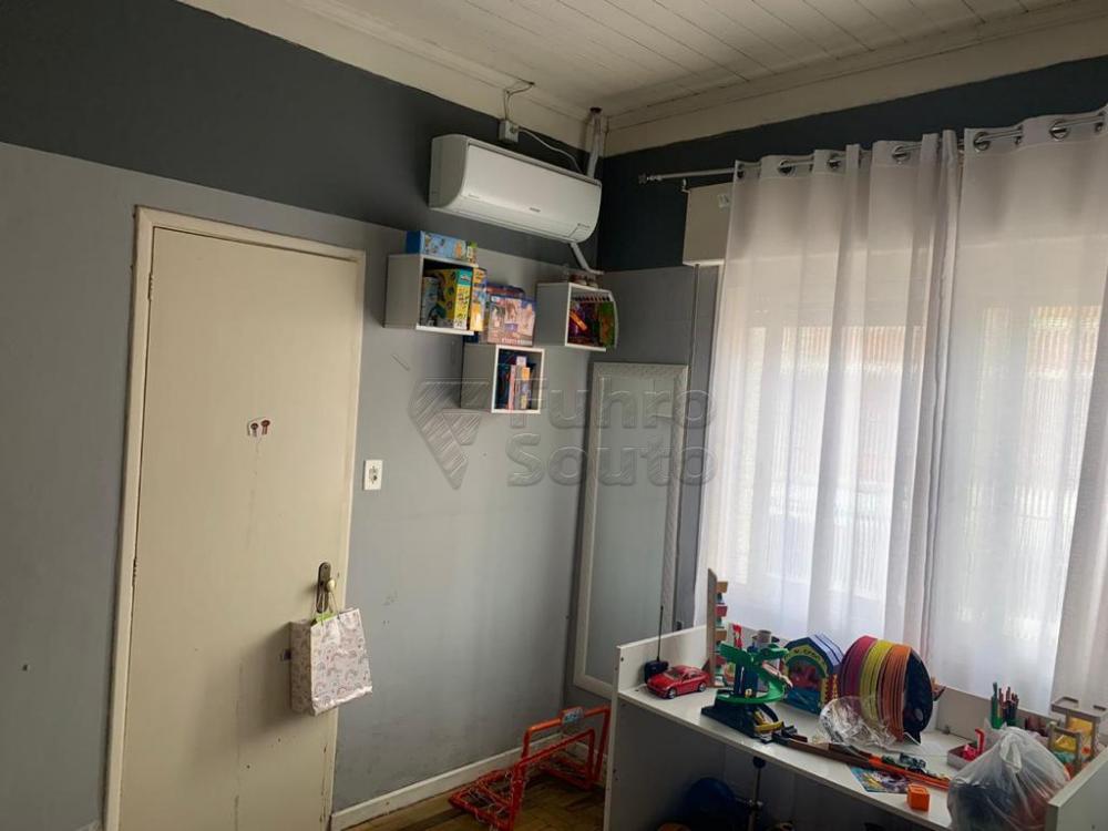 Comprar Casa / Padrão em Pelotas R$ 477.000,00 - Foto 4 Comprar Casa / Padrão em Pelotas R$ 477.000,00 - Foto 4