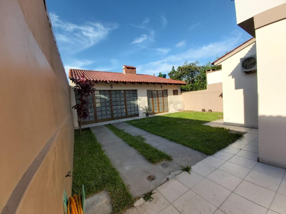 Comprar Casa / Padrão em Pelotas R$ 490.000,00 - Foto 10 Comprar Casa / Padrão em Pelotas R$ 490.000,00 - Foto 10
