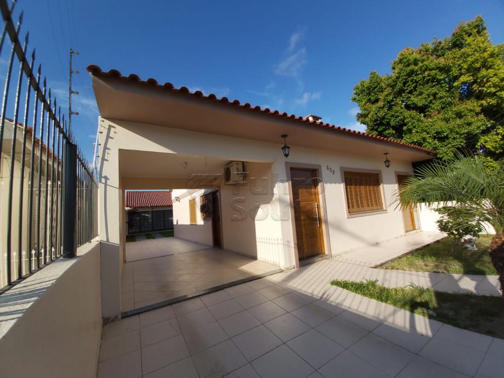 Comprar Casa / Padrão em Pelotas R$ 490.000,00 - Foto 9 Comprar Casa / Padrão em Pelotas R$ 490.000,00 - Foto 9