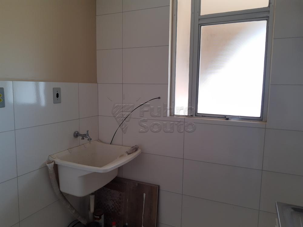 Alugar Apartamento / Padrão em Pelotas R$ 680,00 - Foto 10 Alugar Apartamento / Padrão em Pelotas R$ 680,00 - Foto 10