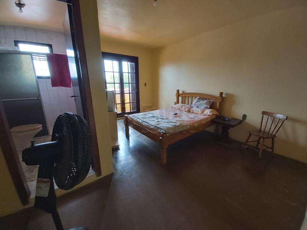 Comprar Casa / Padrão em Pelotas R$ 480.000,00 - Foto 7 Comprar Casa / Padrão em Pelotas R$ 480.000,00 - Foto 7