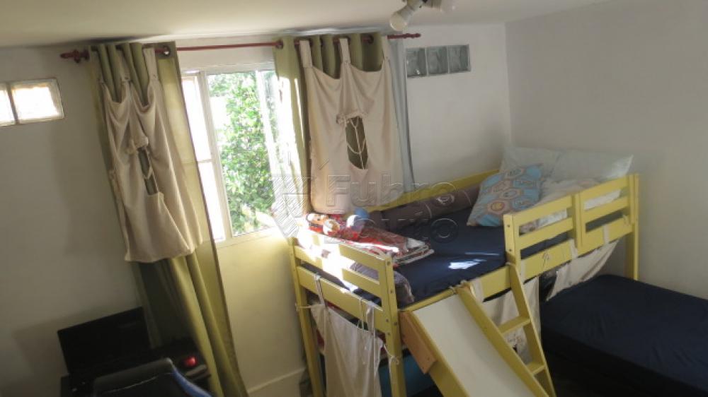 Comprar Casa / Condomínio em Pelotas R$ 430.000,00 - Foto 4 Comprar Casa / Condomínio em Pelotas R$ 430.000,00 - Foto 4