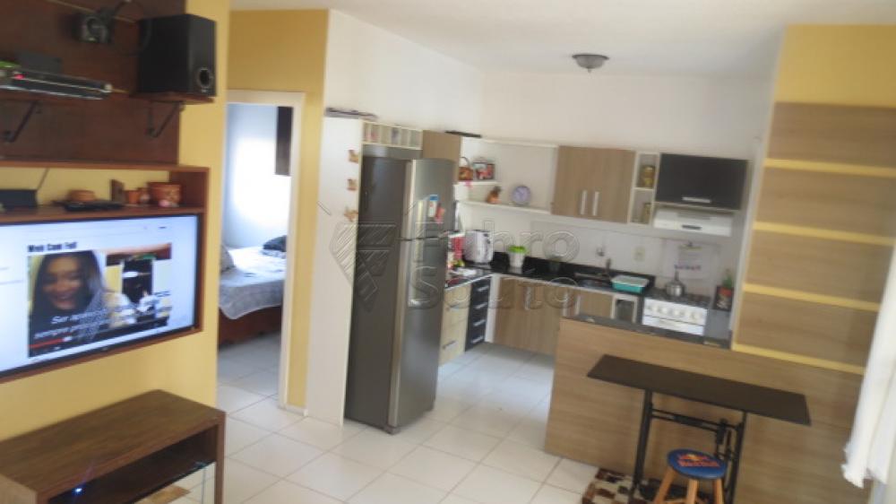 Comprar Casa / Condomínio em Pelotas R$ 430.000,00 - Foto 5 Comprar Casa / Condomínio em Pelotas R$ 430.000,00 - Foto 5