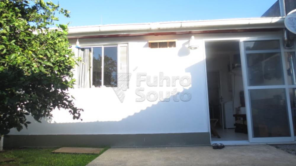 Comprar Casa / Condomínio em Pelotas R$ 430.000,00 - Foto 17 Comprar Casa / Condomínio em Pelotas R$ 430.000,00 - Foto 17