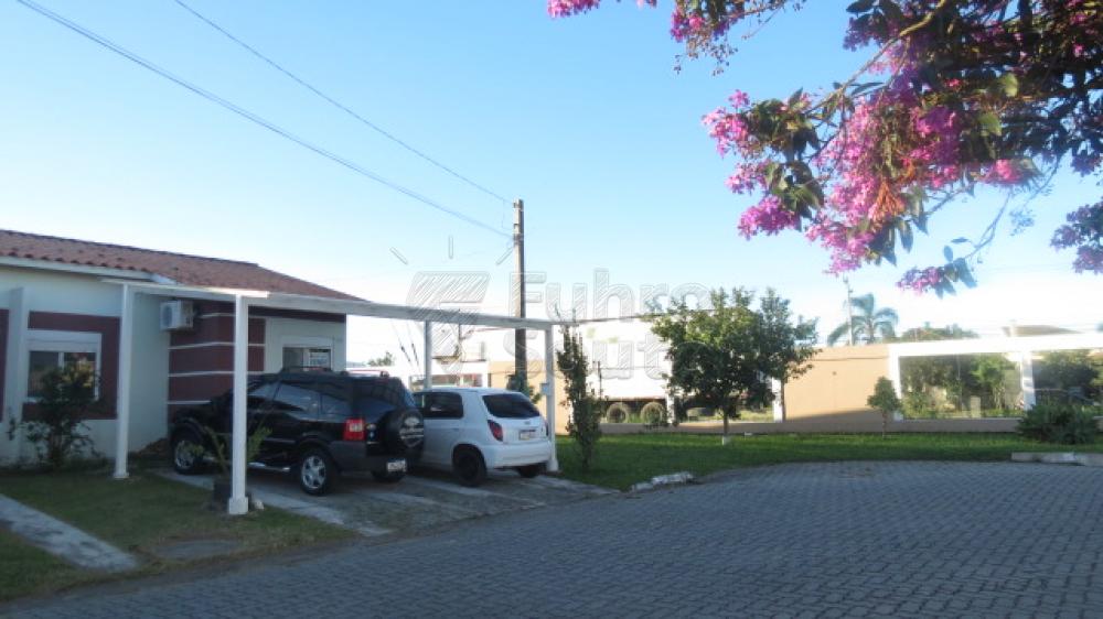 Comprar Casa / Condomínio em Pelotas R$ 430.000,00 - Foto 26 Comprar Casa / Condomínio em Pelotas R$ 430.000,00 - Foto 26