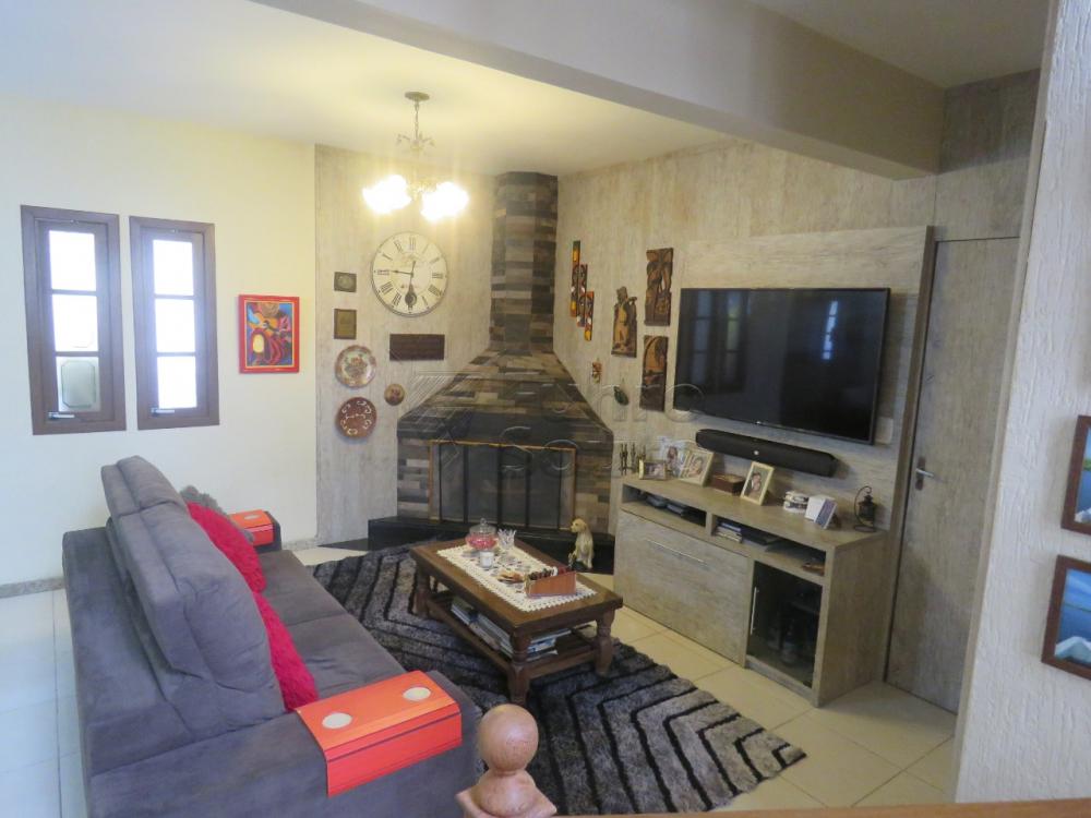 Comprar Casa / Padrão em Pelotas R$ 480.000,00 - Foto 1 Comprar Casa / Padrão em Pelotas R$ 480.000,00 - Foto 1