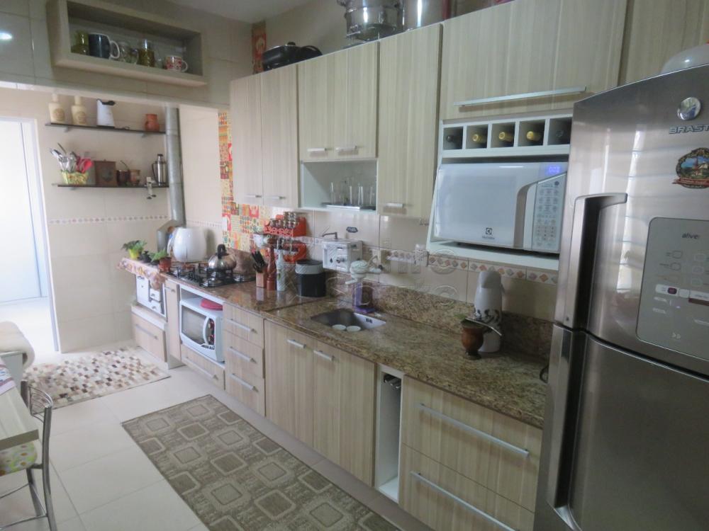 Comprar Casa / Padrão em Pelotas R$ 480.000,00 - Foto 6 Comprar Casa / Padrão em Pelotas R$ 480.000,00 - Foto 6
