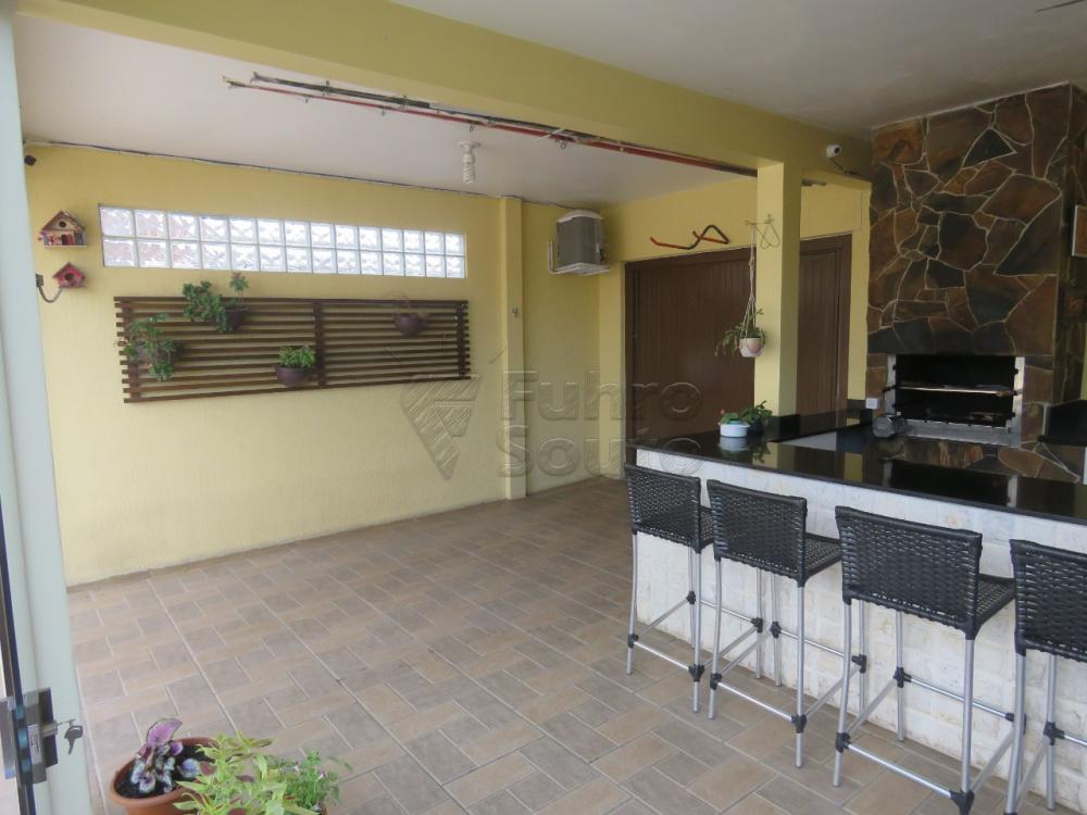 Comprar Casa / Padrão em Pelotas R$ 480.000,00 - Foto 29