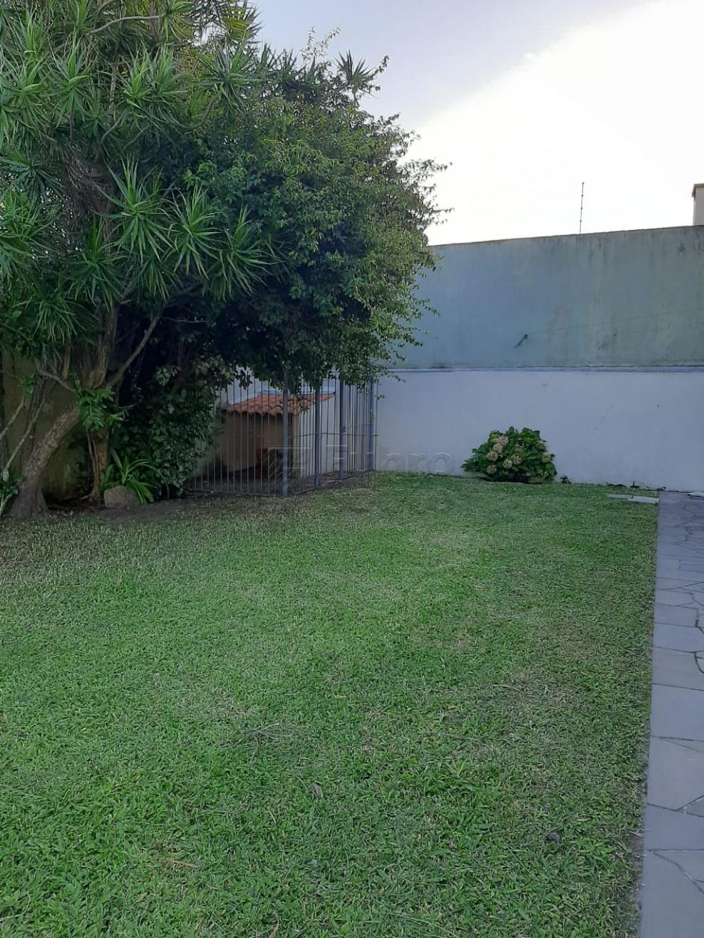 Comprar Casa / Padrão em Pelotas R$ 1.180.000,00 - Foto 10 Comprar Casa / Padrão em Pelotas R$ 1.180.000,00 - Foto 10