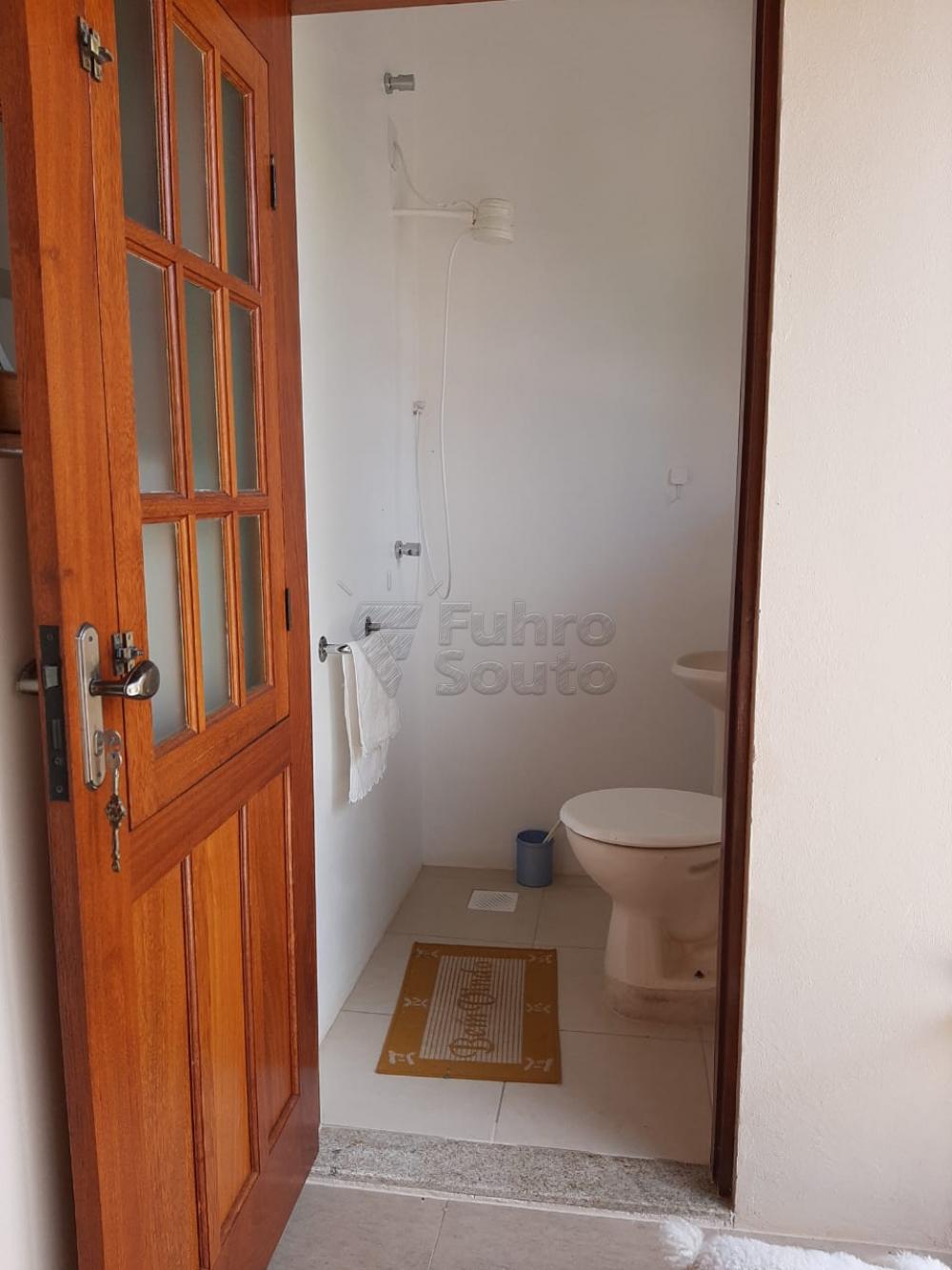 Comprar Casa / Padrão em Pelotas R$ 1.200.000,00 - Foto 33 Comprar Casa / Padrão em Pelotas R$ 1.200.000,00 - Foto 33