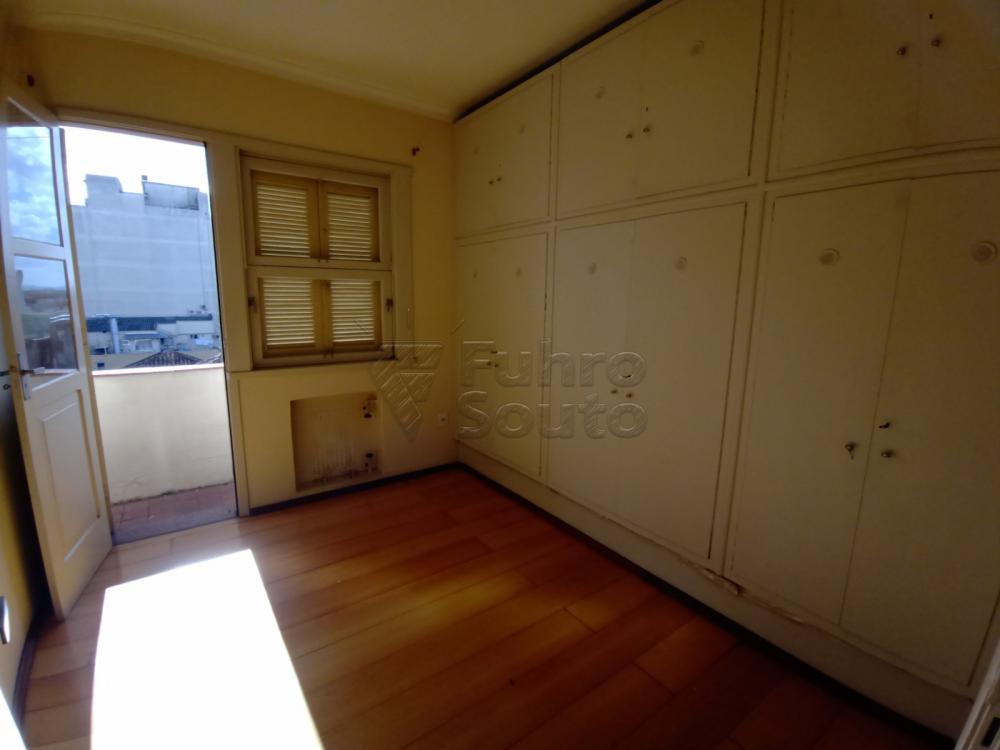 Comprar Apartamento / Padrão em Pelotas R$ 350.000,00 - Foto 5 Comprar Apartamento / Padrão em Pelotas R$ 350.000,00 - Foto 5