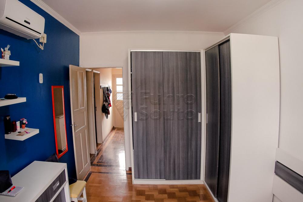 Comprar Casa / Padrão em Pelotas R$ 550.000,00 - Foto 11 Comprar Casa / Padrão em Pelotas R$ 550.000,00 - Foto 11