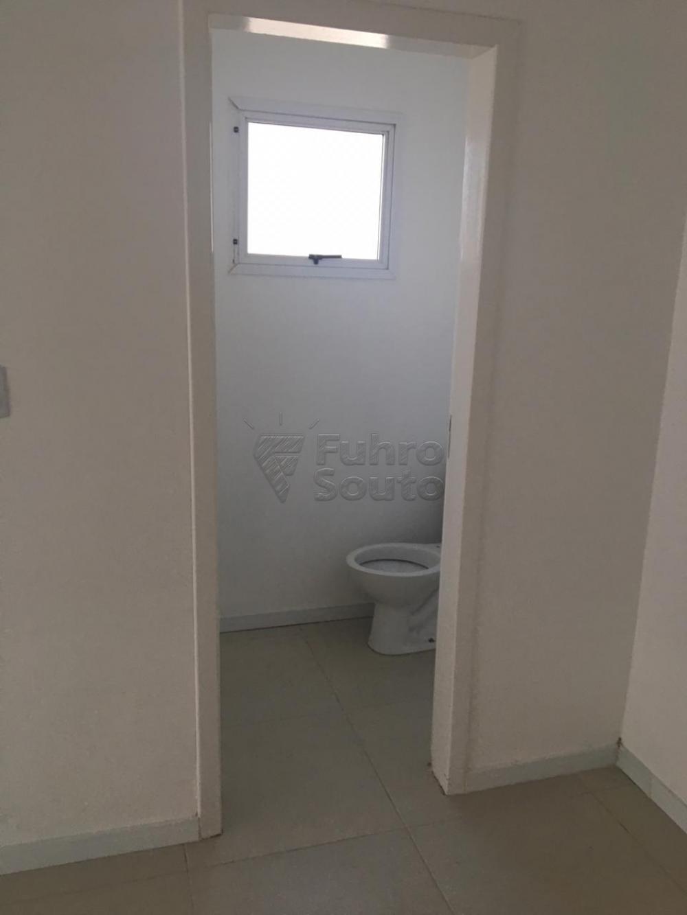 Comprar Casa / Padrão em Pelotas R$ 426.000,00 - Foto 4 Comprar Casa / Padrão em Pelotas R$ 426.000,00 - Foto 4