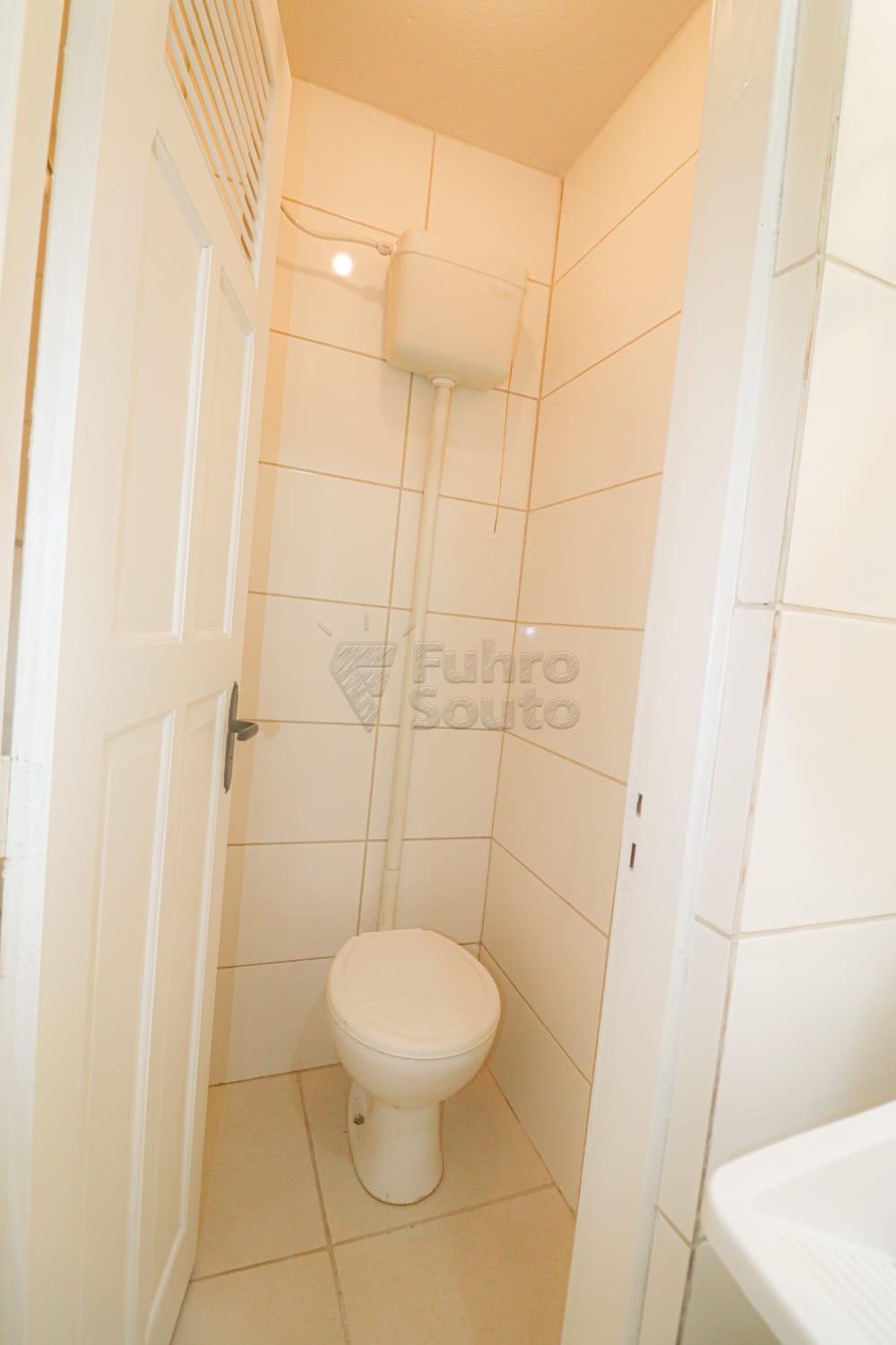 Alugar Apartamento / Padrão em Pelotas R$ 900,00 - Foto 9 Alugar Apartamento / Padrão em Pelotas R$ 900,00 - Foto 9