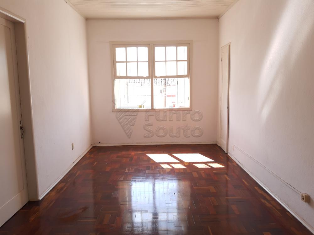 Alugar Apartamento / Fora de Condomínio em Pelotas R$ 980,00 - Foto 2 Alugar Apartamento / Fora de Condomínio em Pelotas R$ 980,00 - Foto 2