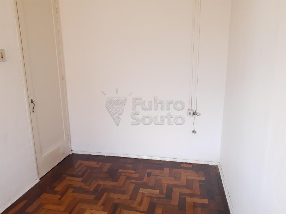 Alugar Apartamento / Fora de Condomínio em Pelotas R$ 980,00 - Foto 16 Alugar Apartamento / Fora de Condomínio em Pelotas R$ 980,00 - Foto 16