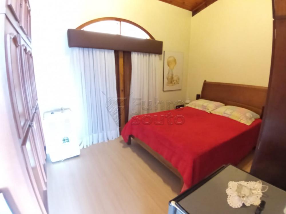 Comprar Casa / Padrão em Pelotas R$ 920.000,00 - Foto 16 Comprar Casa / Padrão em Pelotas R$ 920.000,00 - Foto 16