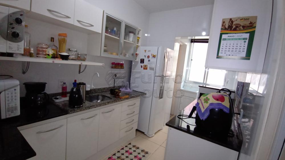 Comprar Apartamento / Padrão em Pelotas R$ 290.000,00 - Foto 2 Comprar Apartamento / Padrão em Pelotas R$ 290.000,00 - Foto 2