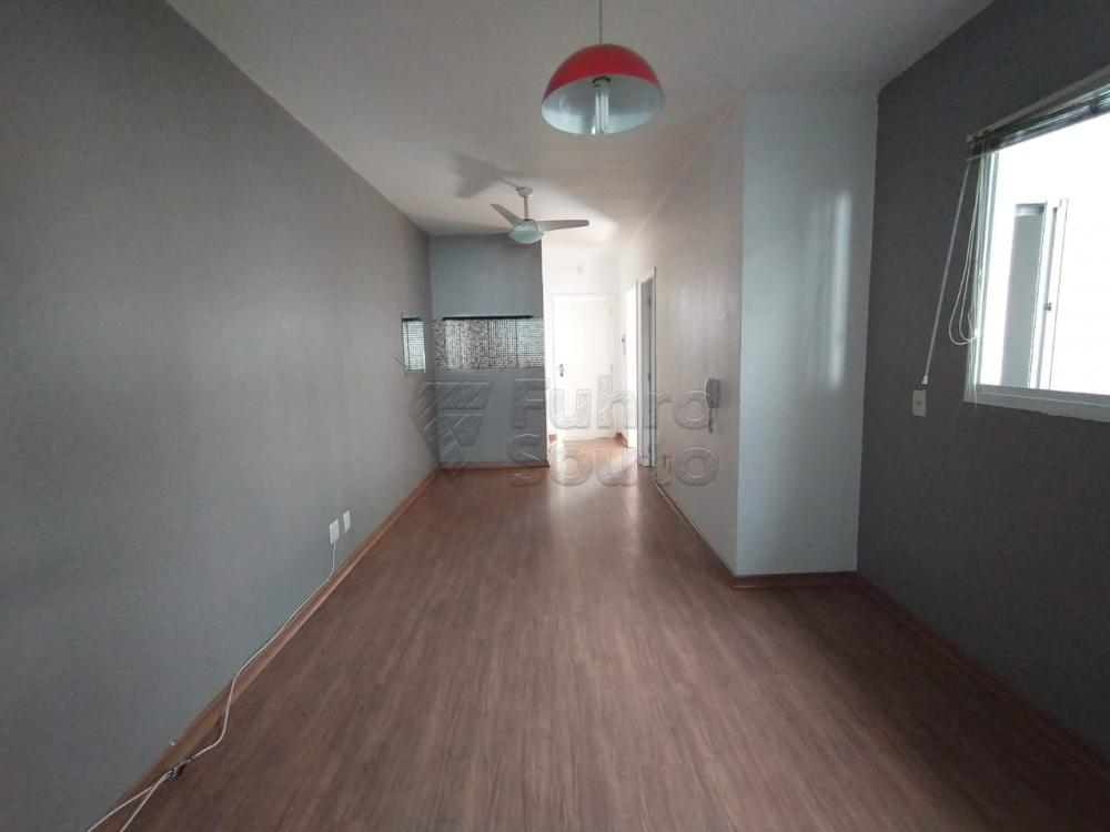 Comprar Casa / Condomínio em Pelotas R$ 180.000,00 - Foto 1 Comprar Casa / Condomínio em Pelotas R$ 180.000,00 - Foto 1
