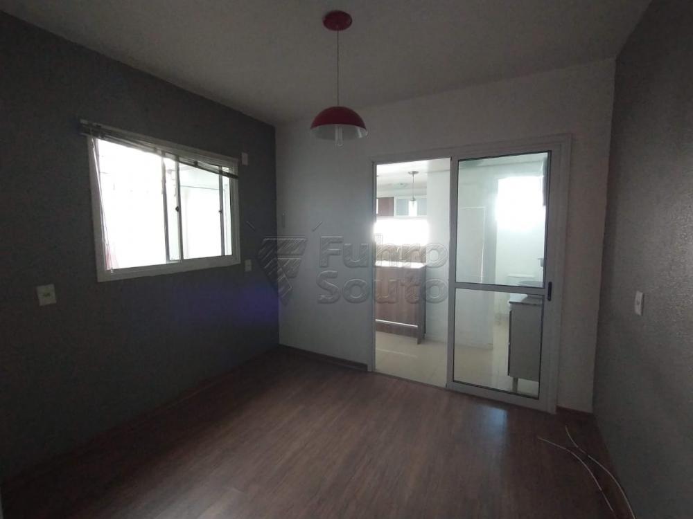 Comprar Casa / Condomínio em Pelotas R$ 180.000,00 - Foto 2 Comprar Casa / Condomínio em Pelotas R$ 180.000,00 - Foto 2